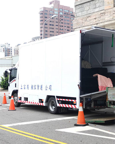 8噸貨車